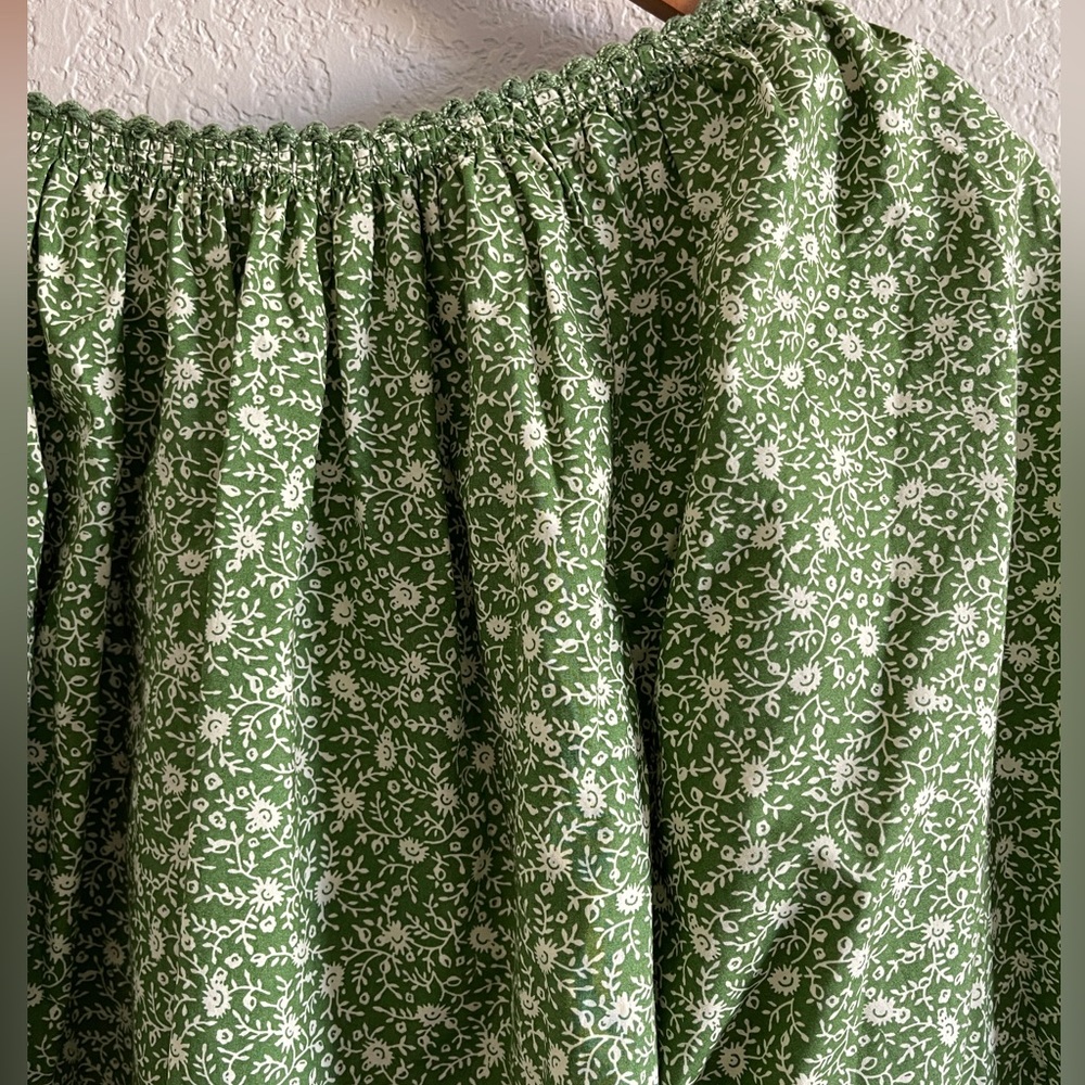 Doen Light Green Floral Square-Neck Puff Sleeve Blouse - Picture 5 of 7